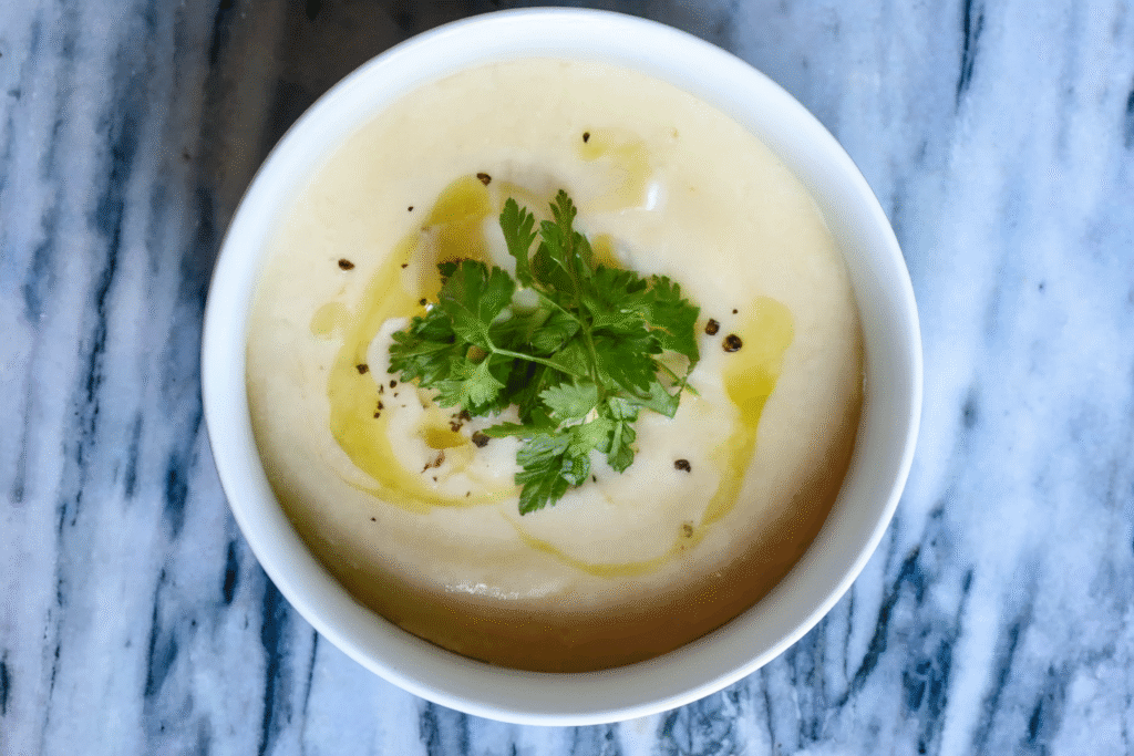Cream of Cauliflower Soup (Crème du Barry)