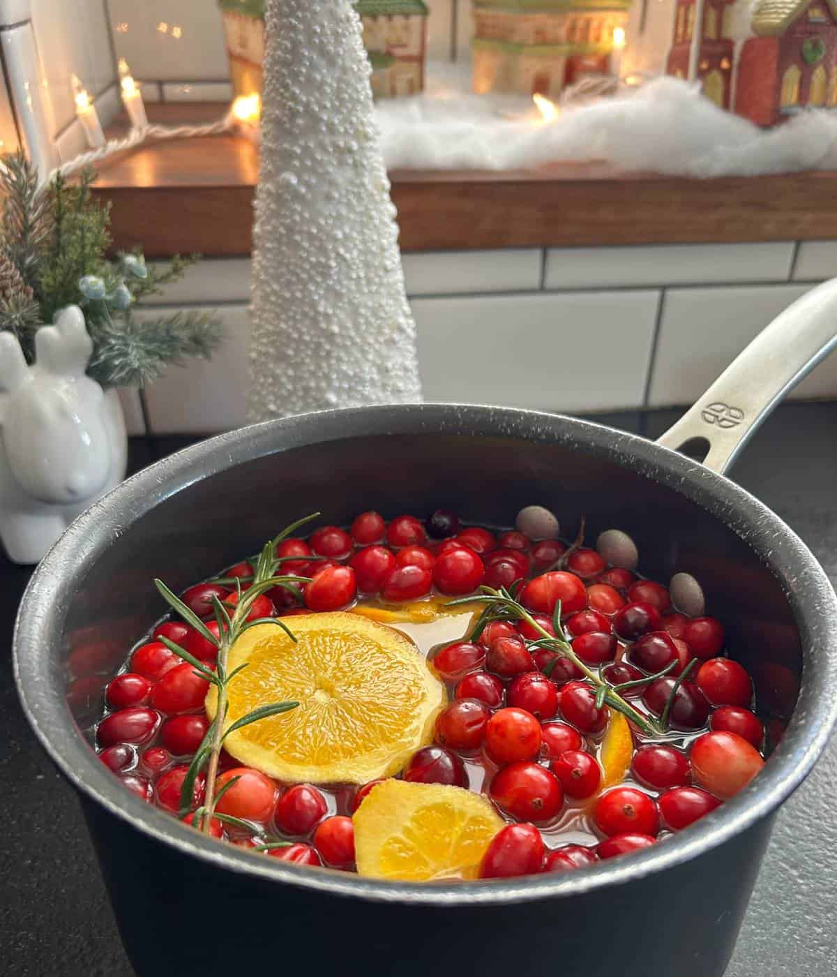 Apple Cider, Orange and Rosemary Simmer Pot