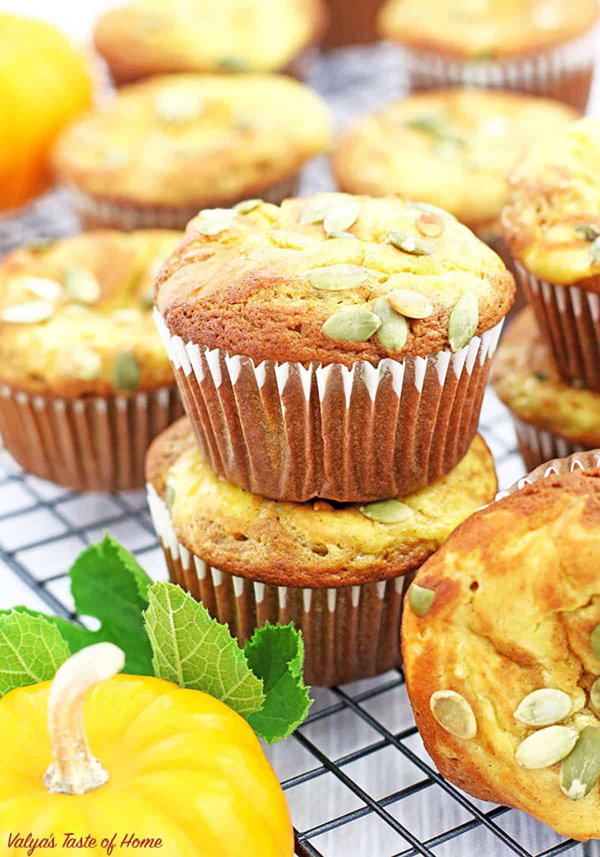Pumpkin Muffins with Cheesecake Centers