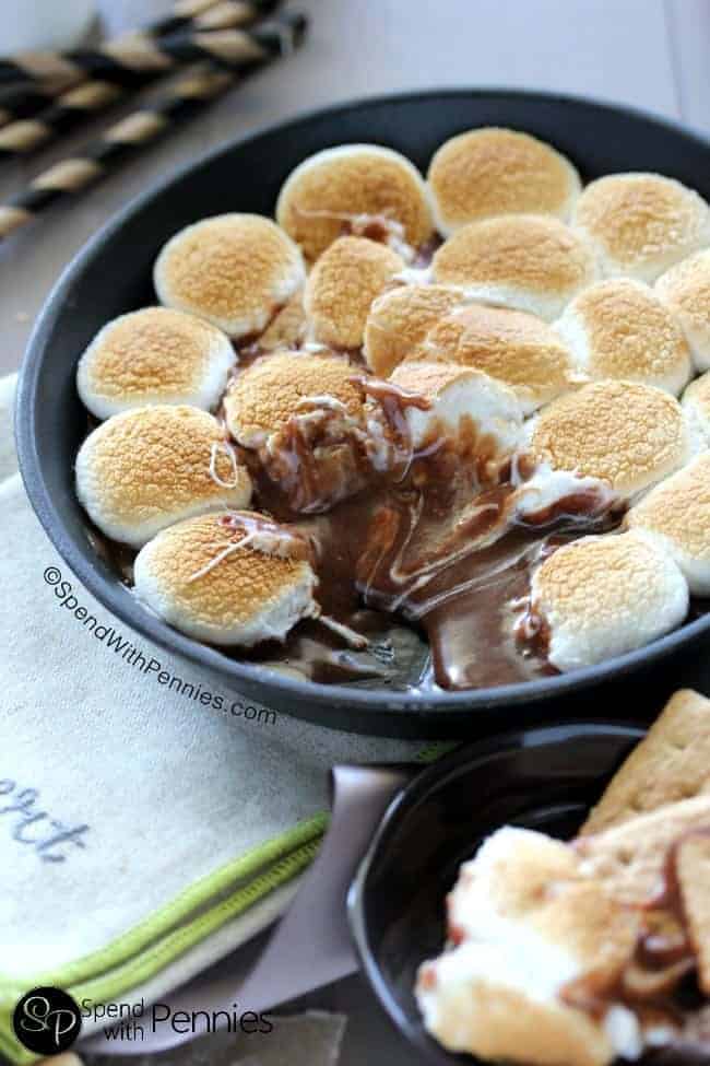  Ooey-Gooey S’mores Dip