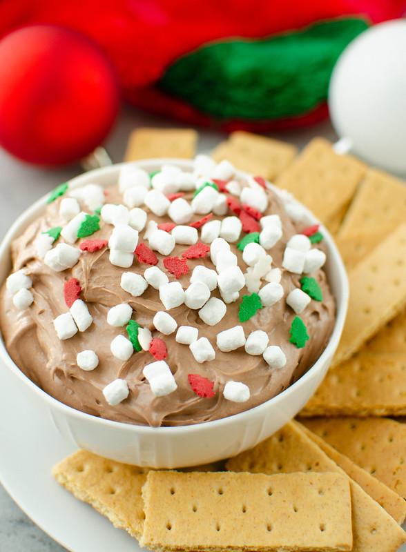 Decadent Hot Cocoa Delight: Easy No-Bake Dip Recipe