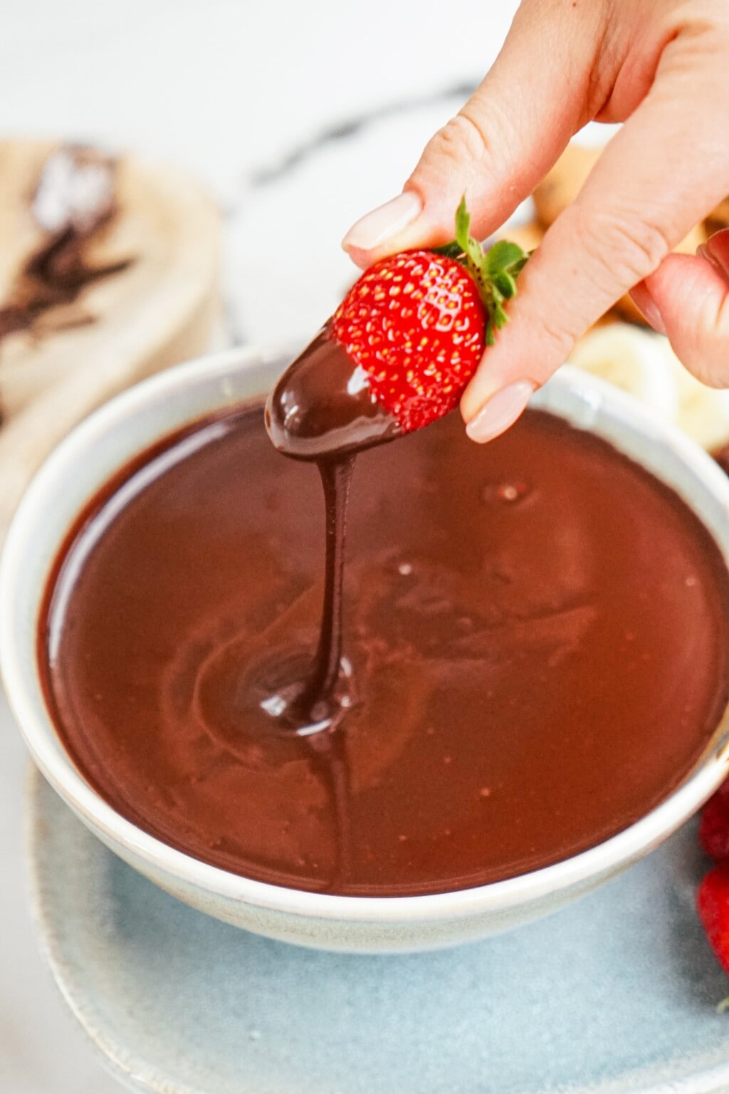 Effortless Chocolate Dipping Delight