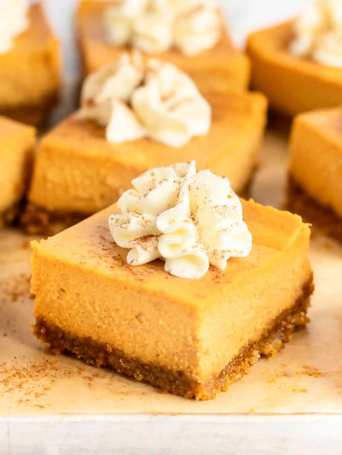 Pumpkin Cheesecake Gingersnap Bars