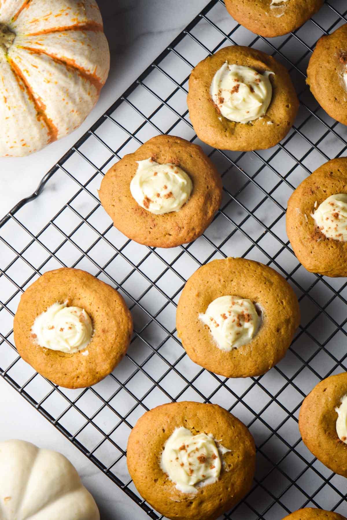  Spiced Pumpkin Cheesecake Cookies
