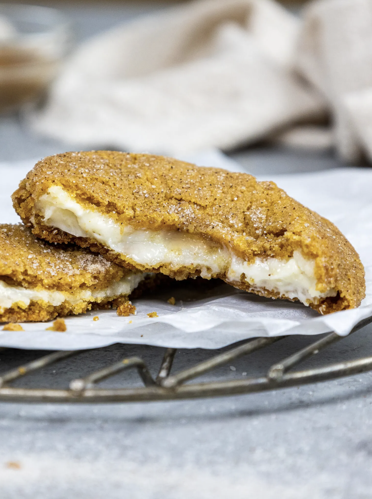 Cinnamon Sugar Pumpkin Cheesecake Cookies