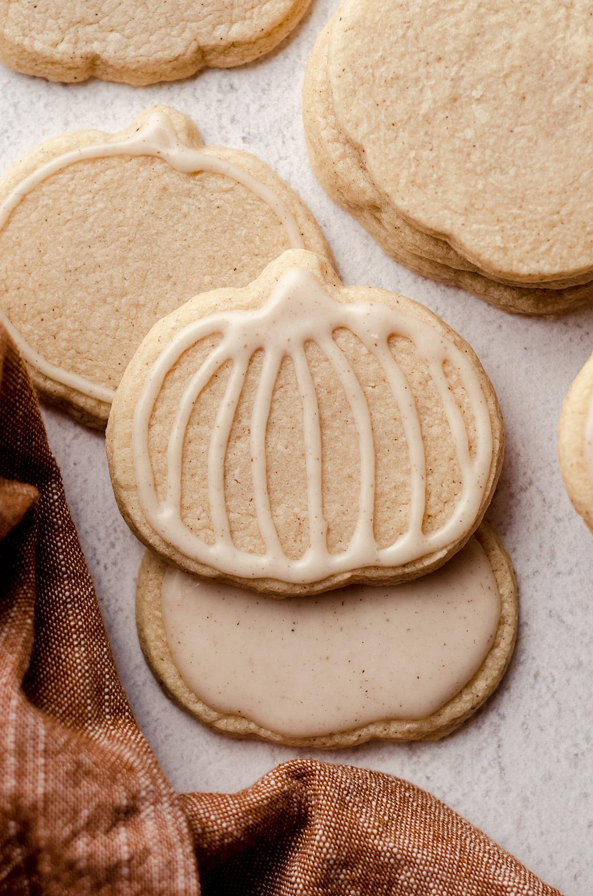 Pumpkin Spice Sugar Cookies with Pumpkin Spice Icing